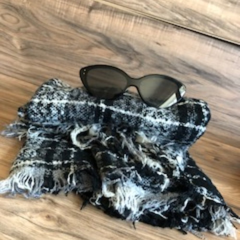 INFINITY SCARF